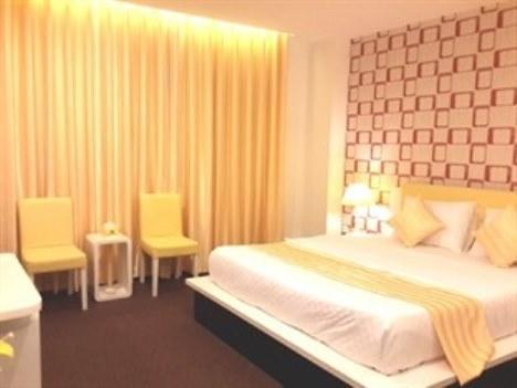 Luxury Hotel Ho Chi Minh City Bagian luar foto